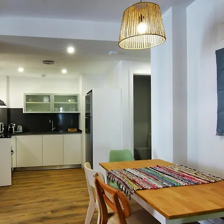 Almada - Calle Alfonso - Plaza Sas