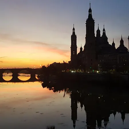 Apartment Almada - Calle Alfonso - Plaza Sas