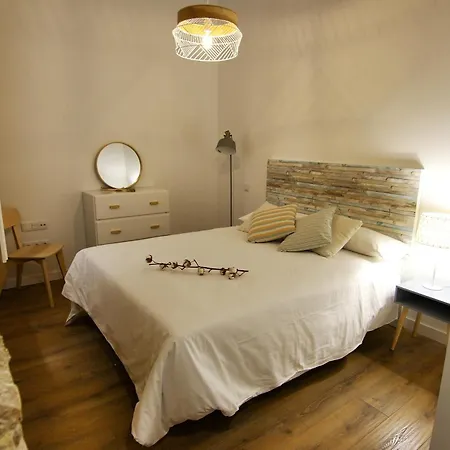 Almada - Calle Alfonso - Plaza Sas Apartment *