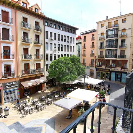 Almada - Calle Alfonso - Plaza Sas