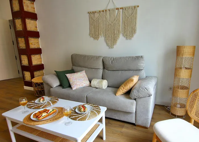 Almada - Calle Alfonso - Plaza Sas Zaragoza