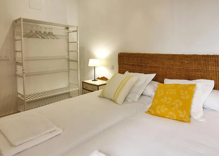 Almada - Calle Alfonso - Plaza Sas *