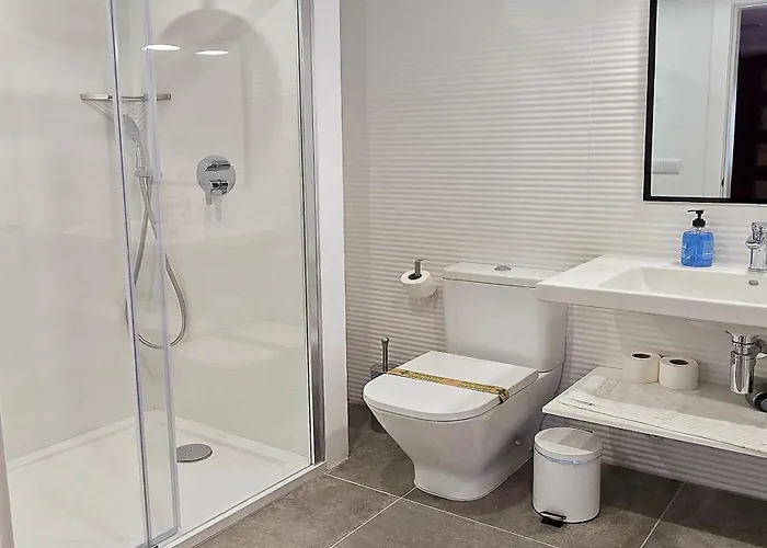 Almada - Calle Alfonso - Plaza Sas